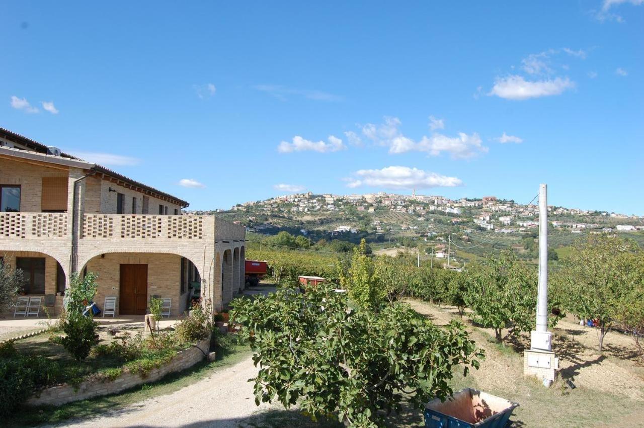 Agriturismo Torre Mannella - La Loggia Citta Sant'Angelo Bagian luar foto