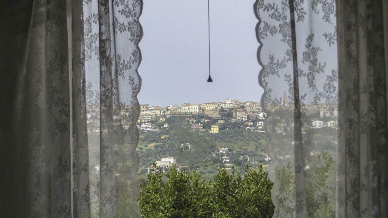 Agriturismo Torre Mannella - La Loggia Citta Sant'Angelo Bagian luar foto